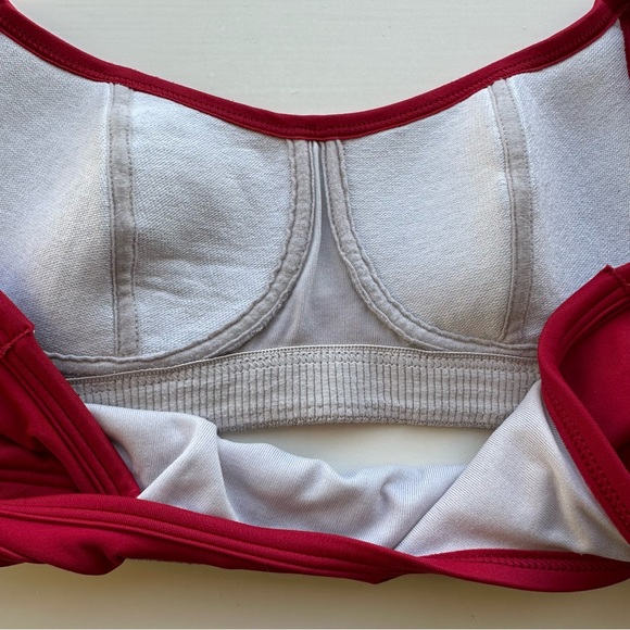 Champion Sports Bra - Red, Size Small - Picture 4 of 5